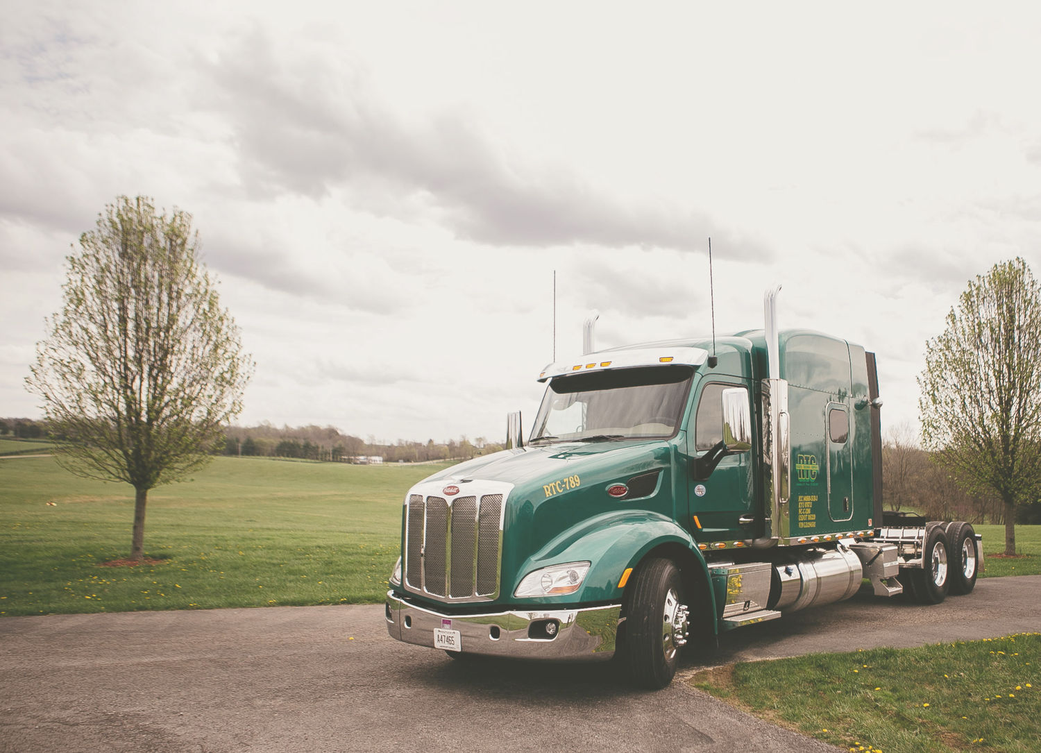Rogers Trucking | Trucking Company in Columbia, Kentucky